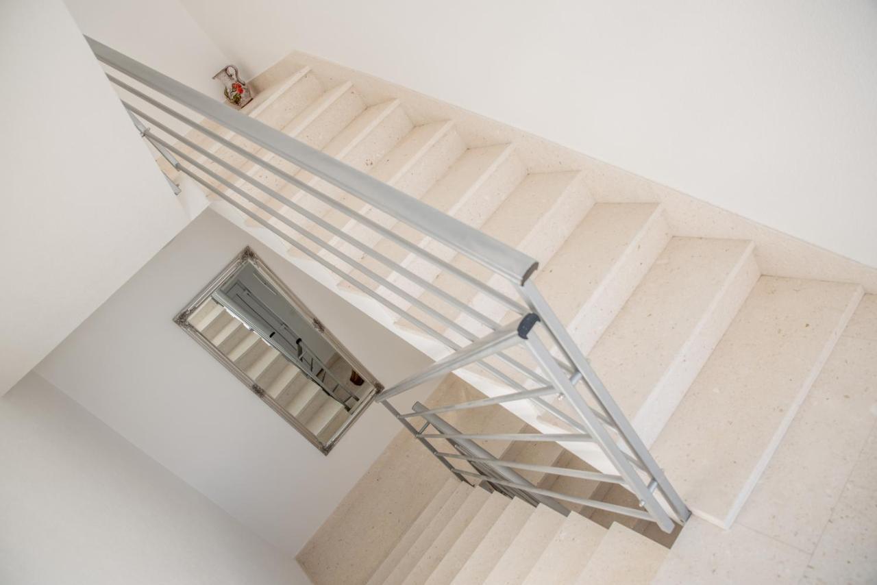 Apartments Zilic Kaštel Stari Екстериор снимка