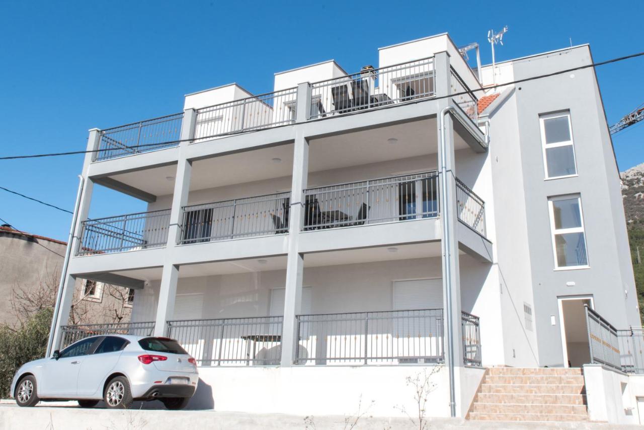 Apartments Zilic Kaštel Stari Екстериор снимка